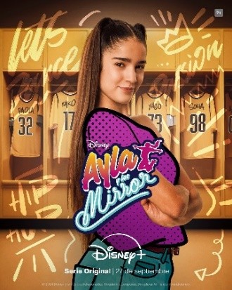 Cartel de Ayla y los Mirror